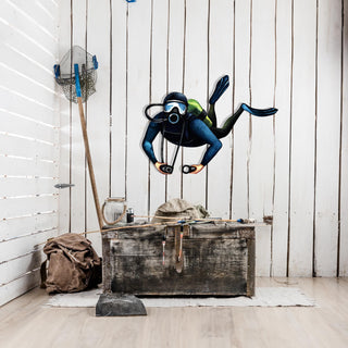 Scuba Diver Metal Wall Art, Blue Ocean Design, Coastal Wall Decor, Colorful Sea Wall Decoration